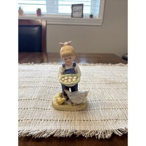 DENIM DAYS~by Homco~ 1985 Girl Gathering Eggs From Chicken~#1509~ VGC ~